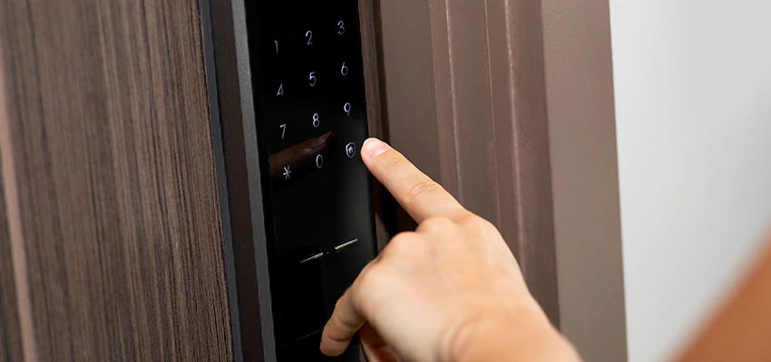 Smart Electric Locks Replacement Services in Doral, FL